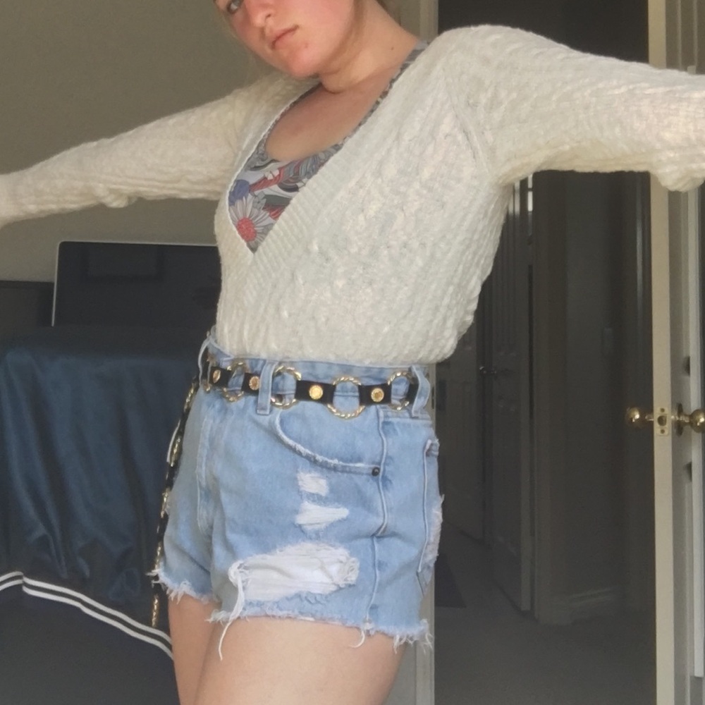 Deep V knitted sweater